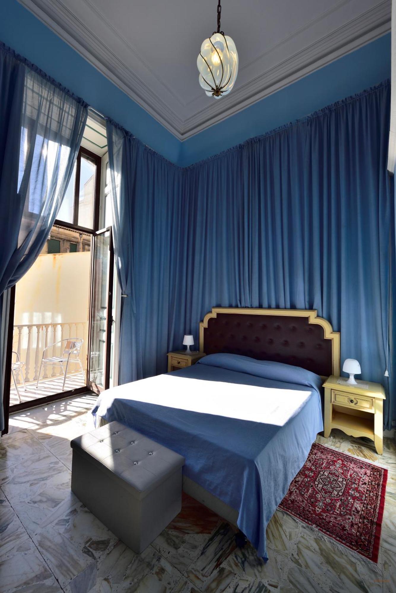 Bed and Breakfast A Casa Di Laura Katania Zewnętrze zdjęcie