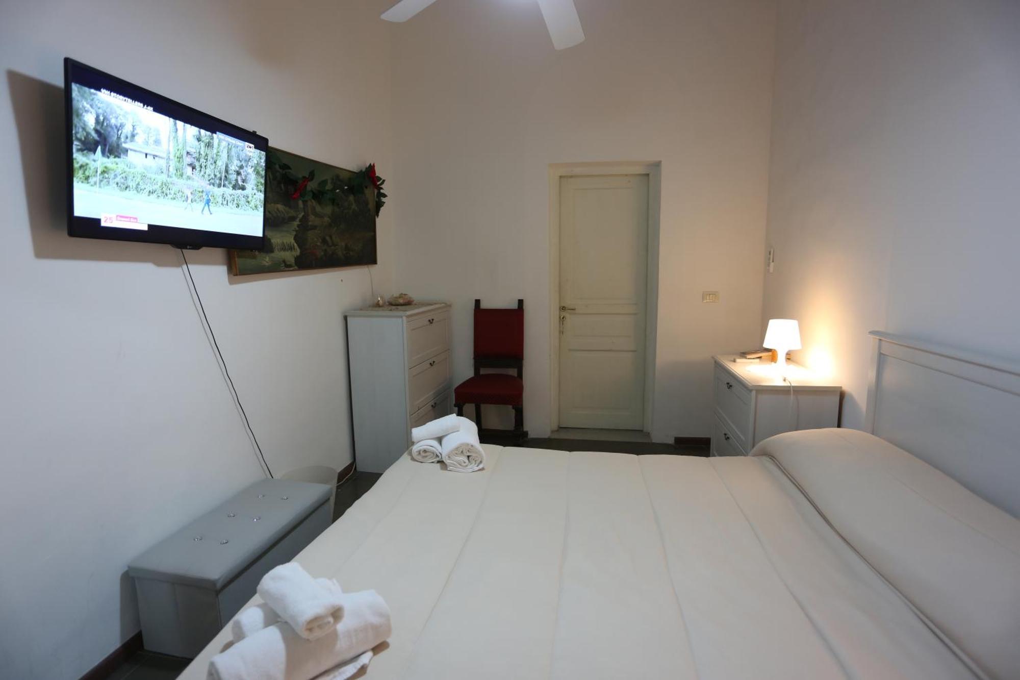 Bed and Breakfast A Casa Di Laura Katania Pokój zdjęcie